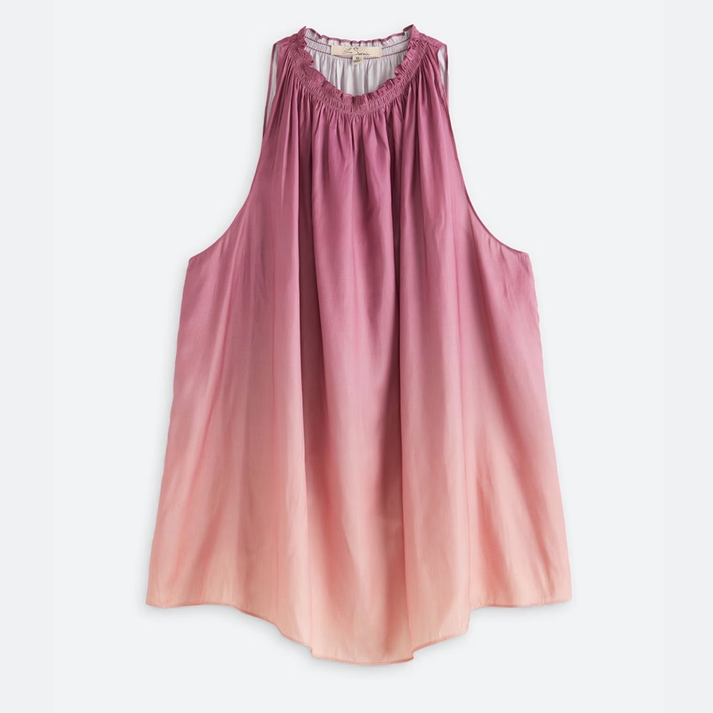 Sleeveless Ombre Pink to Peach Halter Top